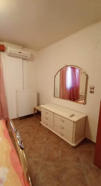 Melana Apartment Tiros Bagian luar foto